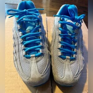 Air Max 95 Gray and Blue Athletic Sneakers